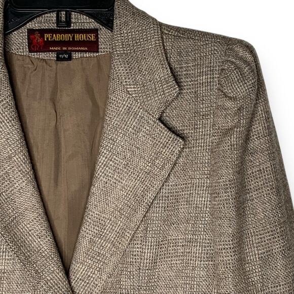 Plaid Women's Blazer by St. John - Picture 12 of 15